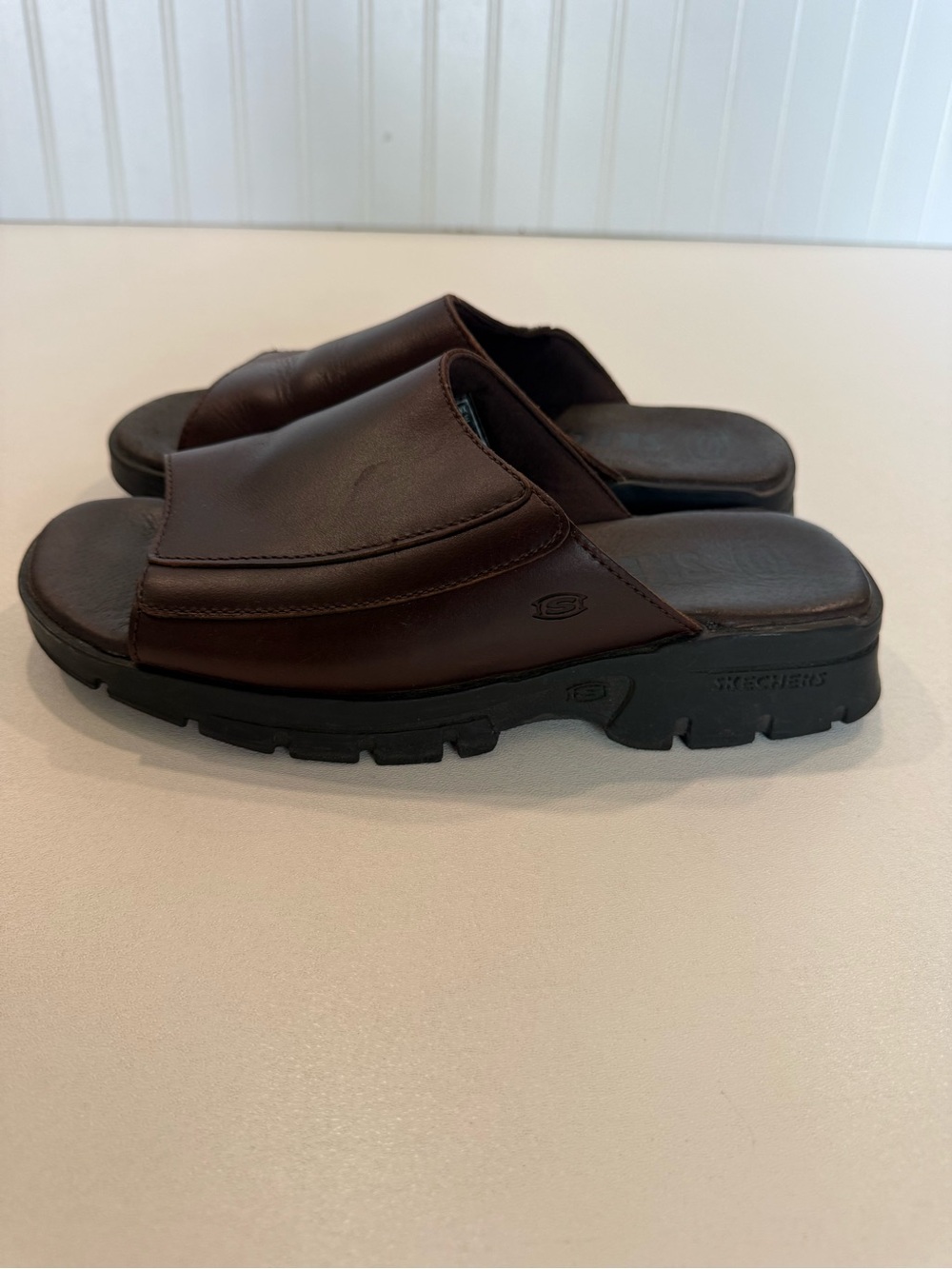 Skechers Brown Leather Lug Sole Slide Sandals Men’s Size 9 Retro Y2K